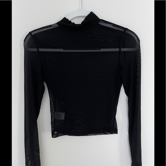 Mesh top - Picture 2 of 2